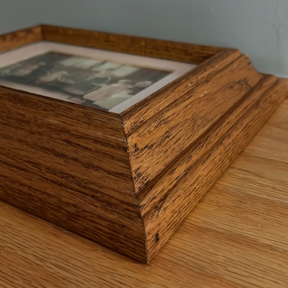 SOLD Vintage Wall Pictures of Yesteryears - Picture 7 of 10